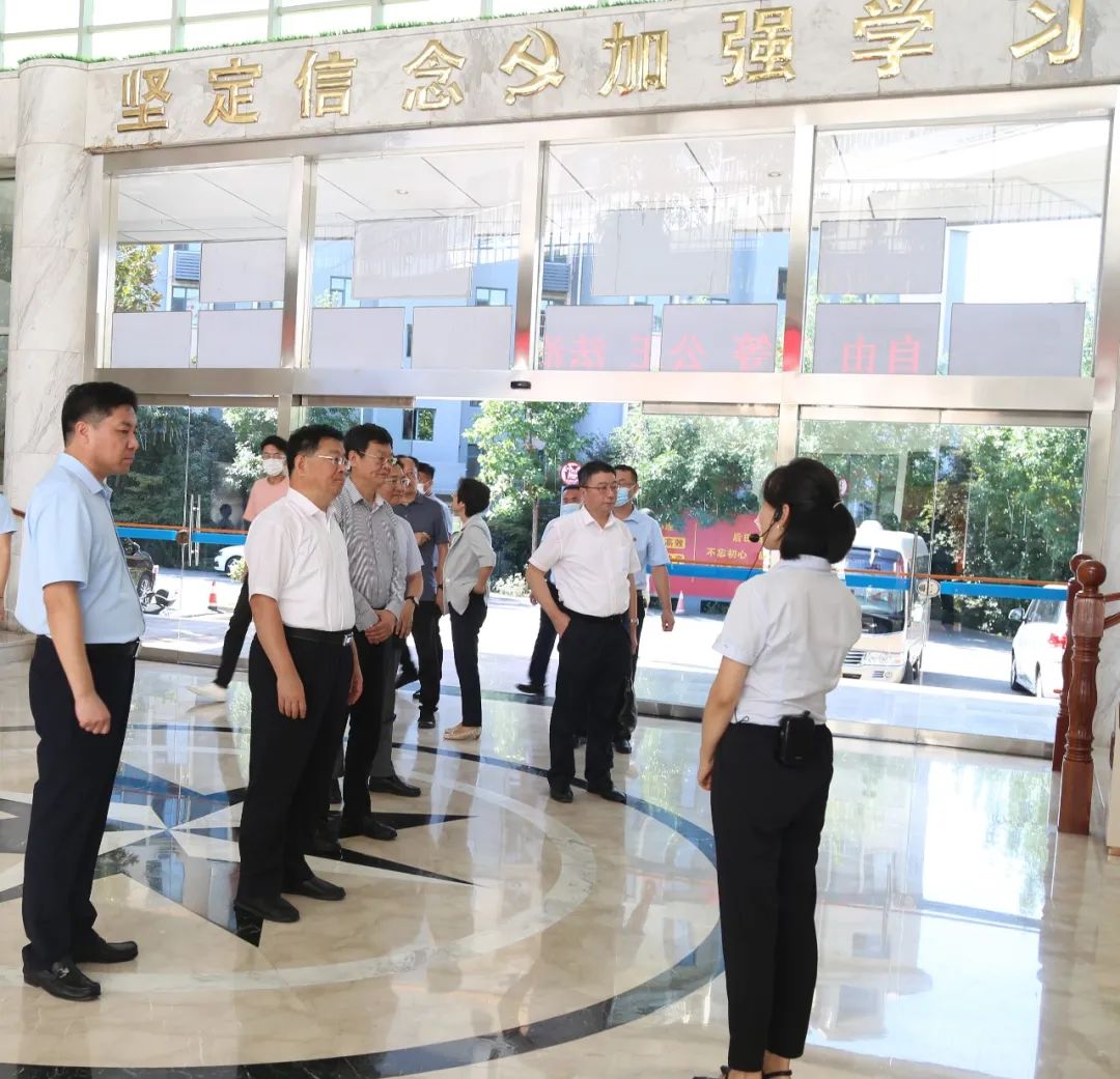 后田社区迎接青岛市政法委参观视察网格化管理和心理咨询室建设工作